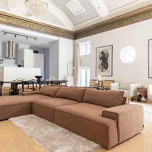 Apartment Unique 3 Bedroom In Vibrant Frederiksberg, Copenhagen
